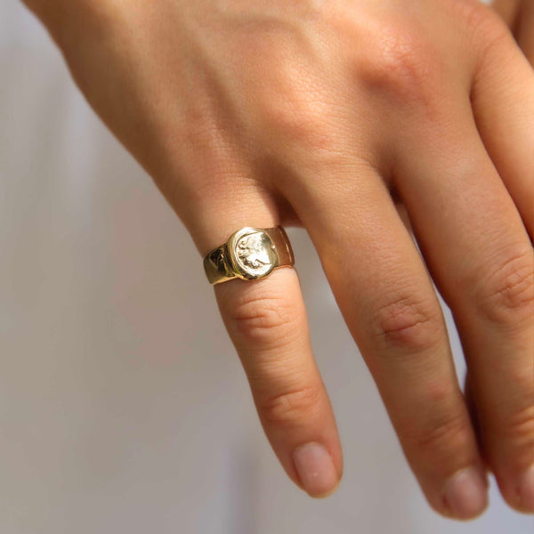 Sunny 1960s Buckle Ring 9ct Gold Rings Imperial Jewellery