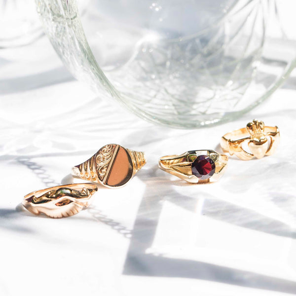 Hilda 1970s Fede Loyalty & Trust 9ct Gold Ring Rings Imperial Jewellery