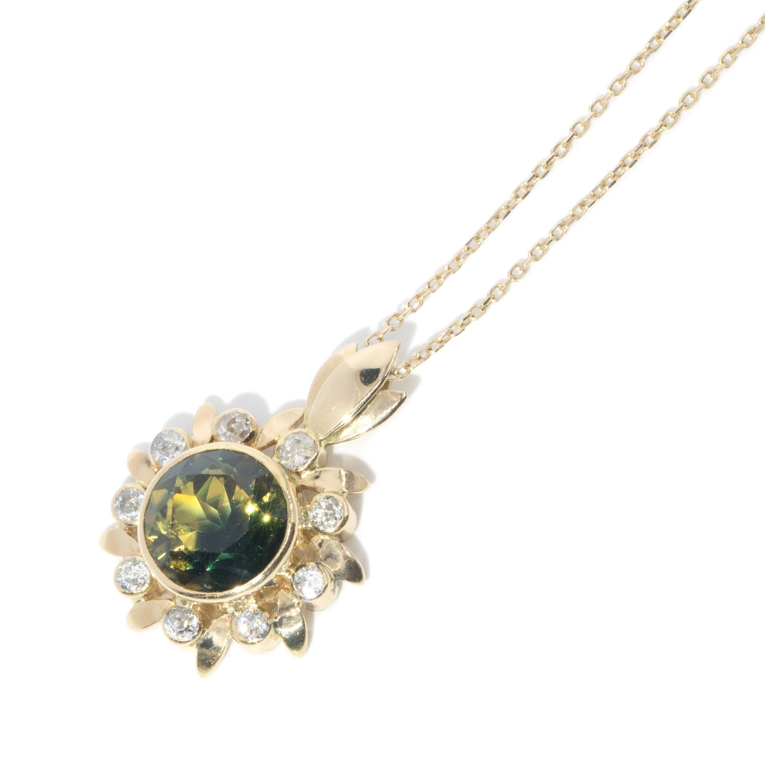 Vintage 1960s 4.65ct Parti Sapphire & Diamond Sunflower Pendant 18 Carat Gold