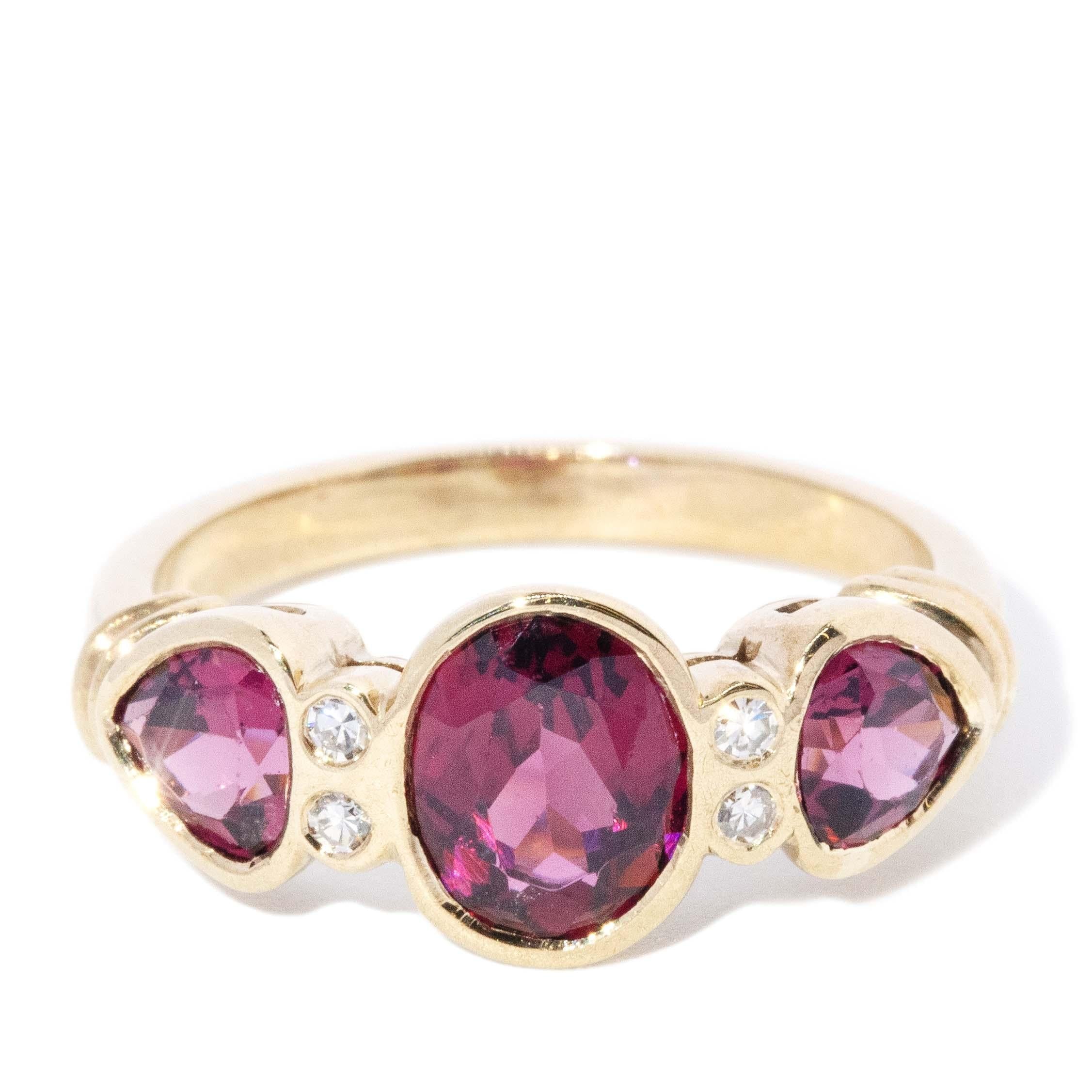 Vintage Circa 1990s Rhodolite Garnet & Diamond Ring 9 Carat Yellow Gold