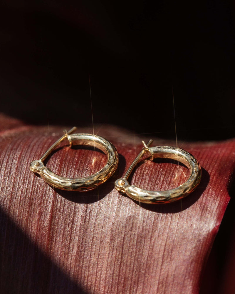 Vintage 1980s Three Quarter Textured Hoop Earrings 9 Carat Gold