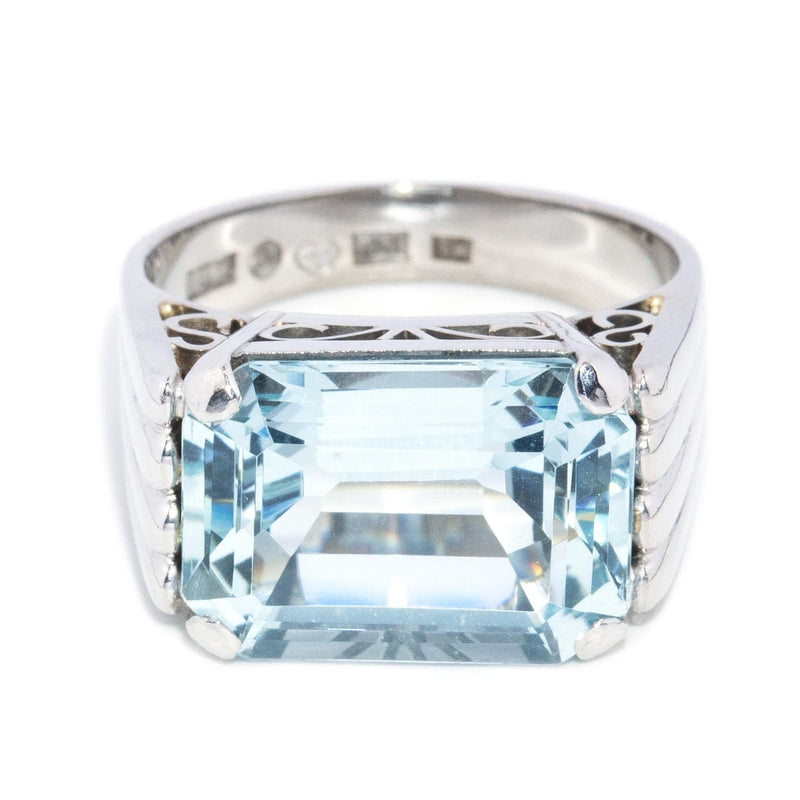 Contemporary Emerald Cut Aquamarine Filigree Ring 18 Carat White Gold