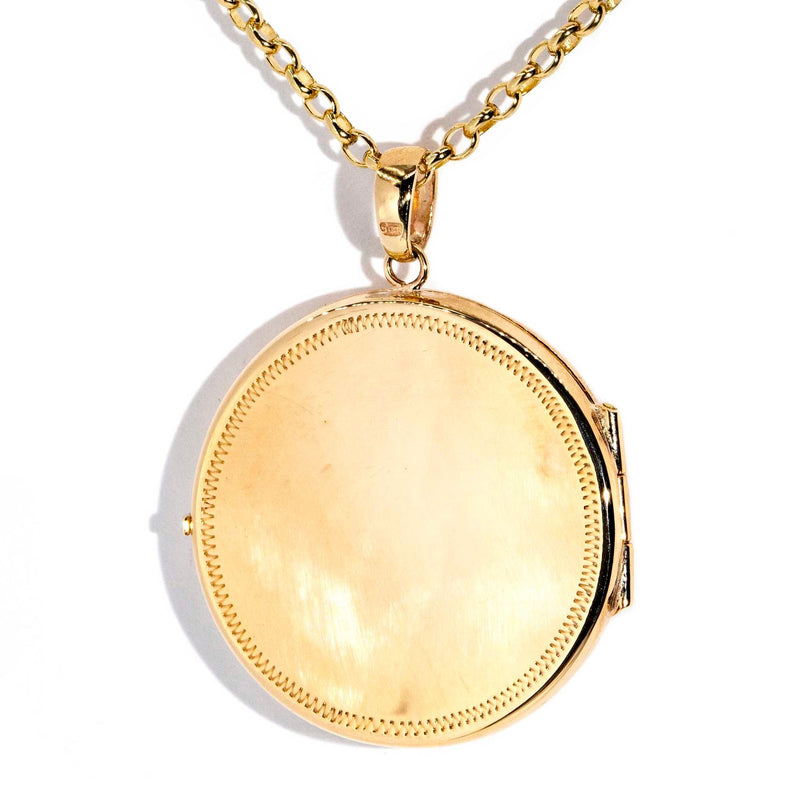 Amaranthe 1960s Hand Engraved Locket & Chain 9ct Gold Pendants/Necklaces Imperial Jewellery 