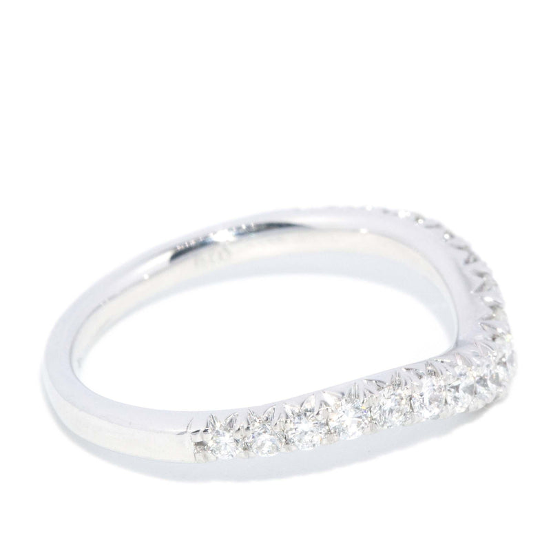 Contemporary Diamond Chevron Style Band 18 Carat White Gold