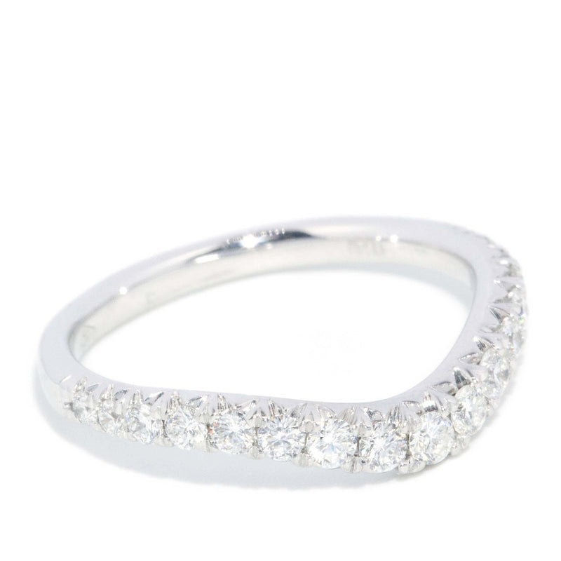 Contemporary Diamond Chevron Style Band 18 Carat White Gold