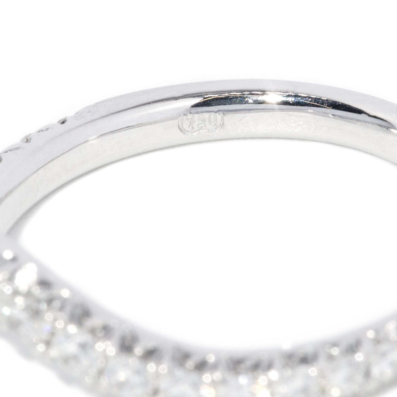 Contemporary Diamond Chevron Style Band 18 Carat White Gold