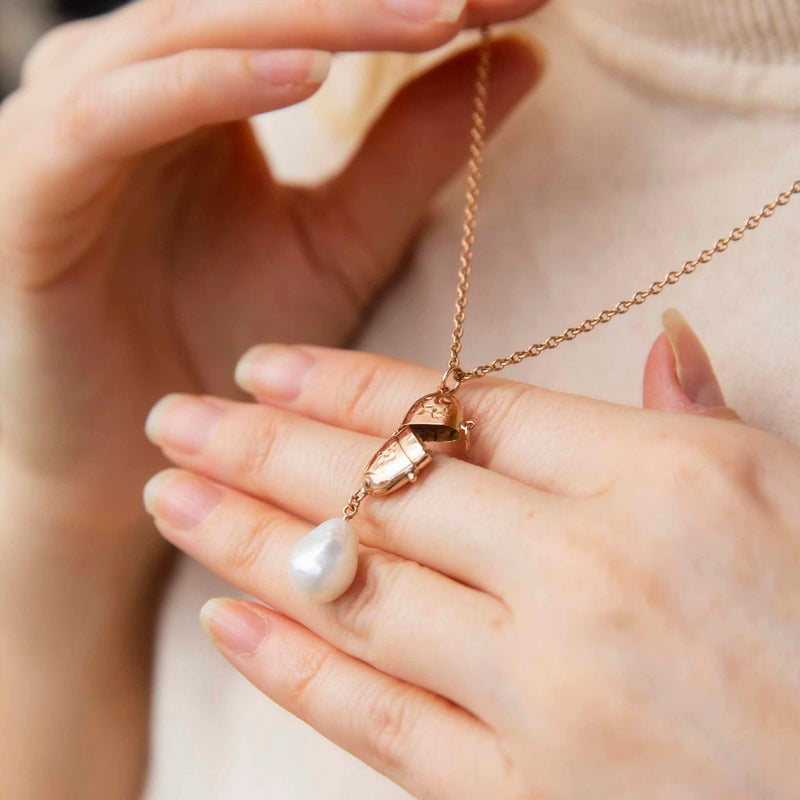 Archer 1950s Pearl Drop Capsule 14ct Pendant & 9ct Rose Gold Chain Pendants/Necklaces Imperial Jewellery 