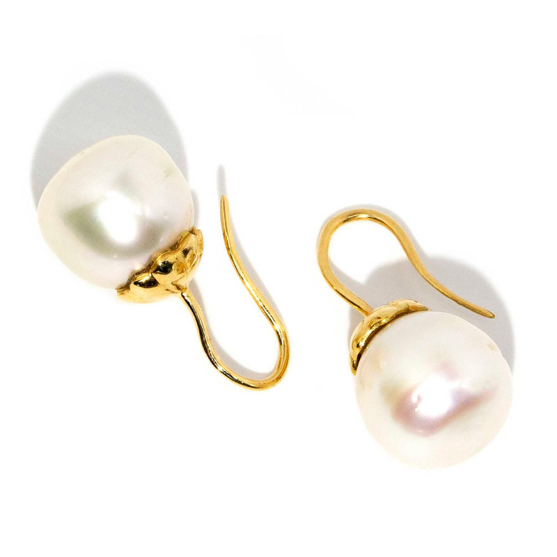 Areli 1980s South Sea Pearl Drop Earrings 18ct Gold* GTG Earrings Imperial Jewellery 