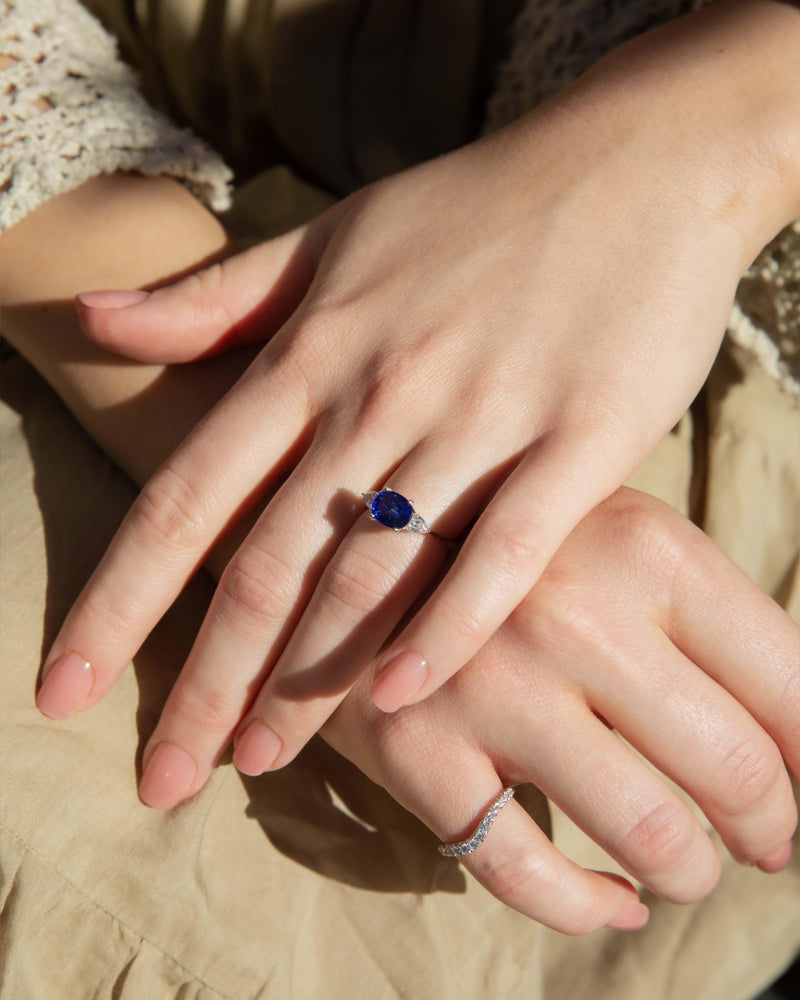 Contemporary Sapphire & Diamond Trilogy Ring 18 Carat White Gold