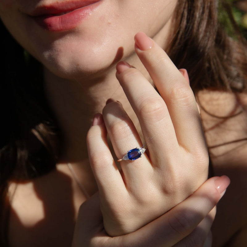 Contemporary Sapphire & Diamond Trilogy Ring 18 Carat White Gold