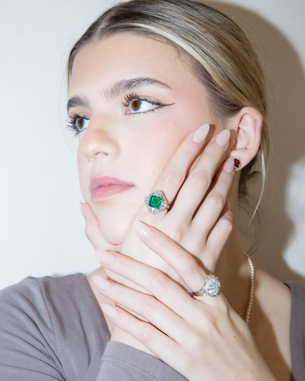 Reinvented 1950s Emerald & Diamond Ballerina Ring 18 Carat White Gold