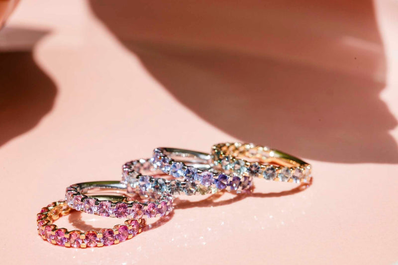 "Belle Blue 18ct White Gold Ceylon Sapphire Ombre Ring, elegant jewelry with gradient sapphires, perfect luxury gift."