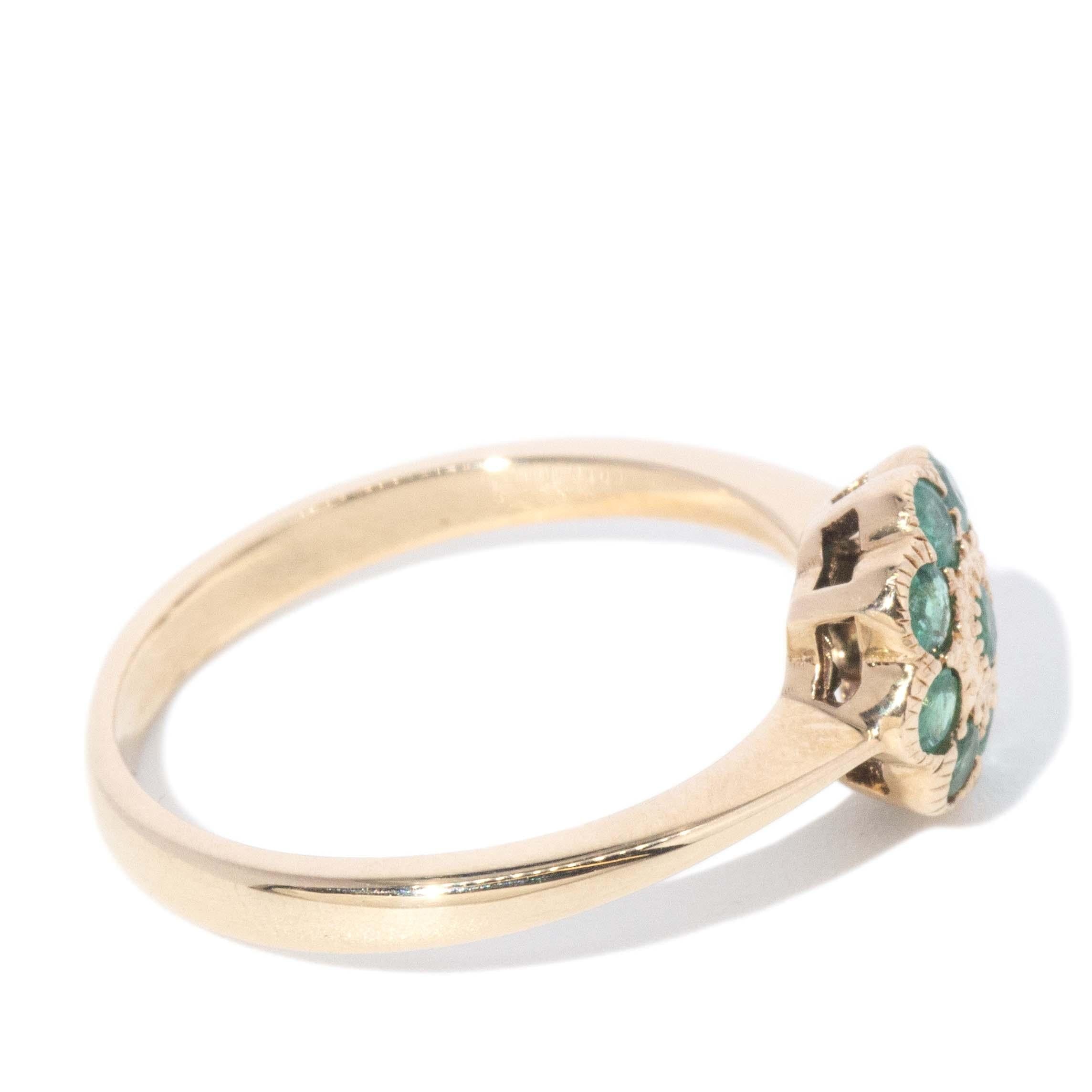 Vintage Circa 1990s Emerald Flower Cluster Ring 9 Carat Gold (OB)