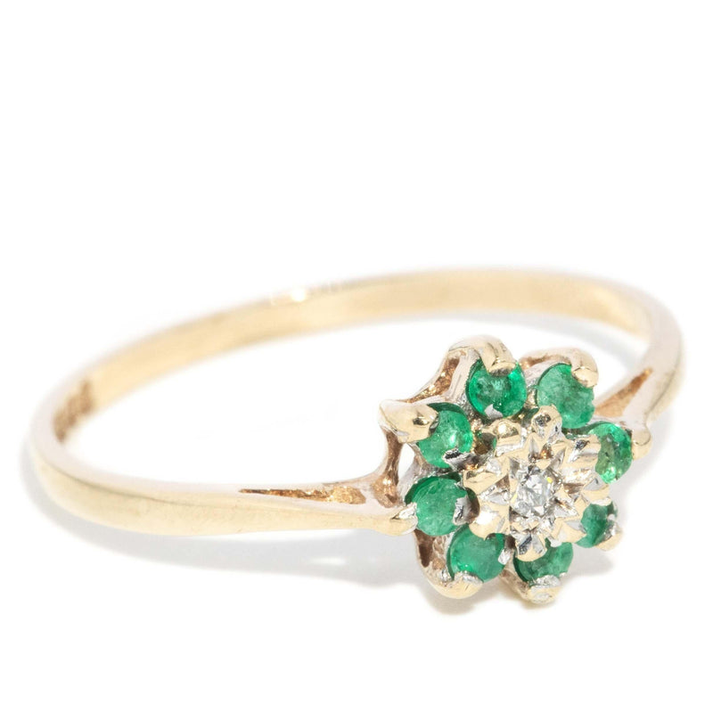 Vintage 1978 Emerald & Diamond Dainty Cluster Ring 9 Carat Gold