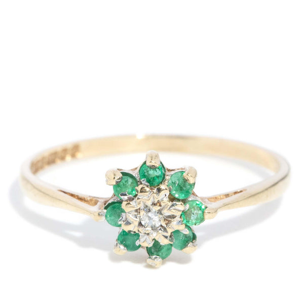 Vintage 1978 Emerald & Diamond Dainty Cluster Ring 9 Carat Gold
