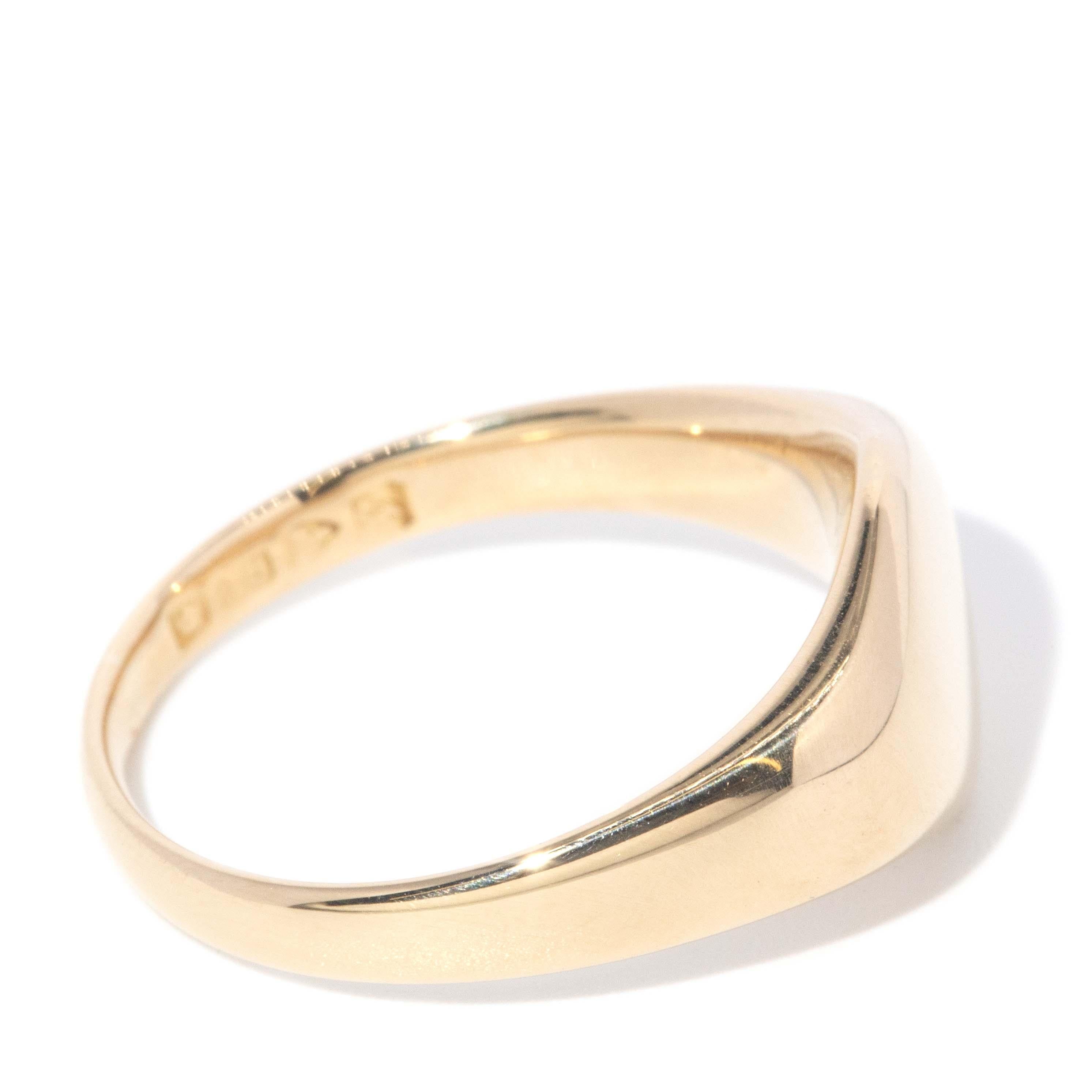 Antique 1921 Oval Signet Ring 18 Carat Yellow Gold