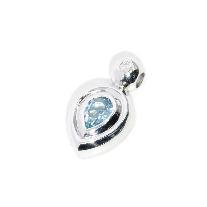 Contemporary Aquamarine & Diamond Pendant 14 Carat White Gold