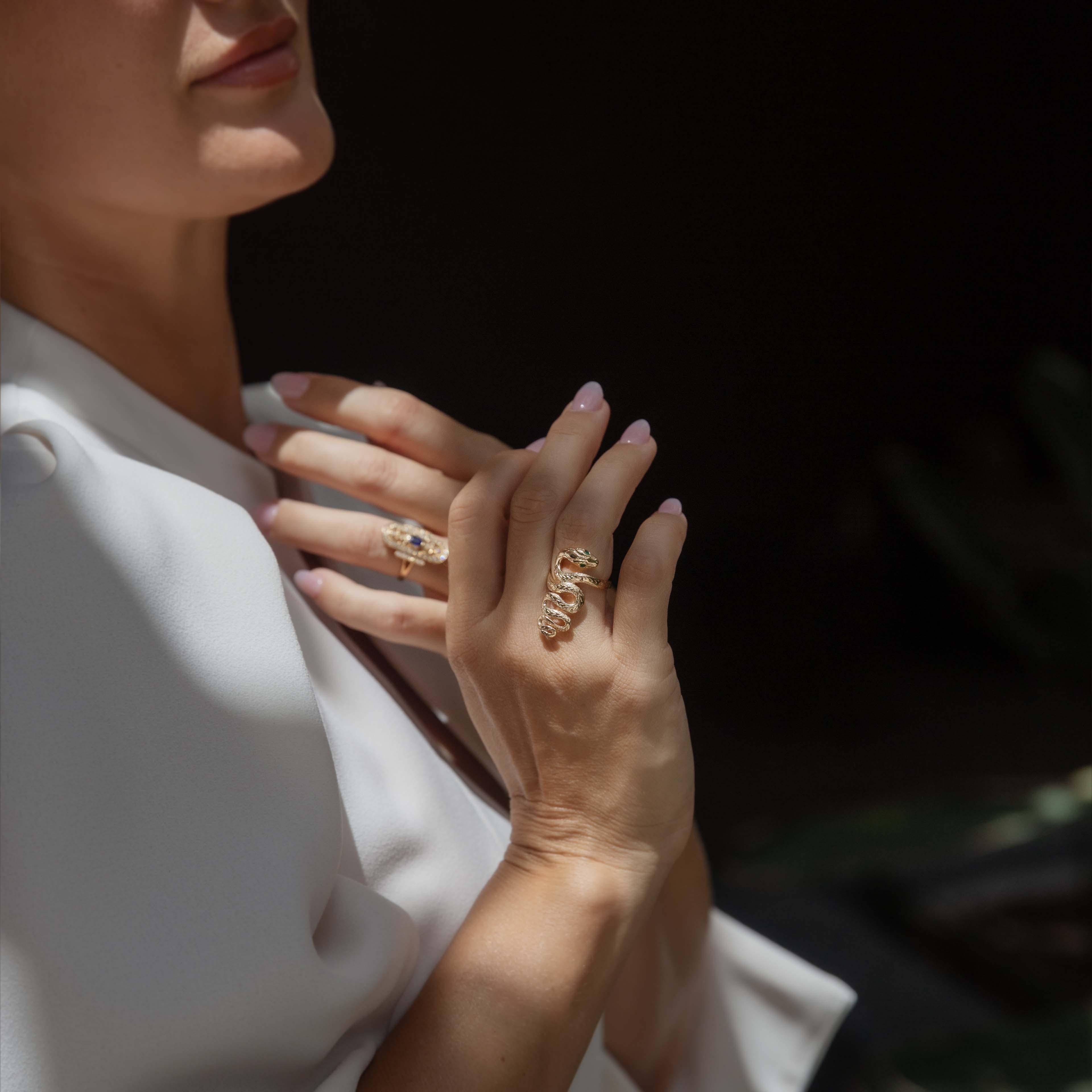 Vintage Circa 1970s Coiled Snake Ring 9 Carat Yellow Gold