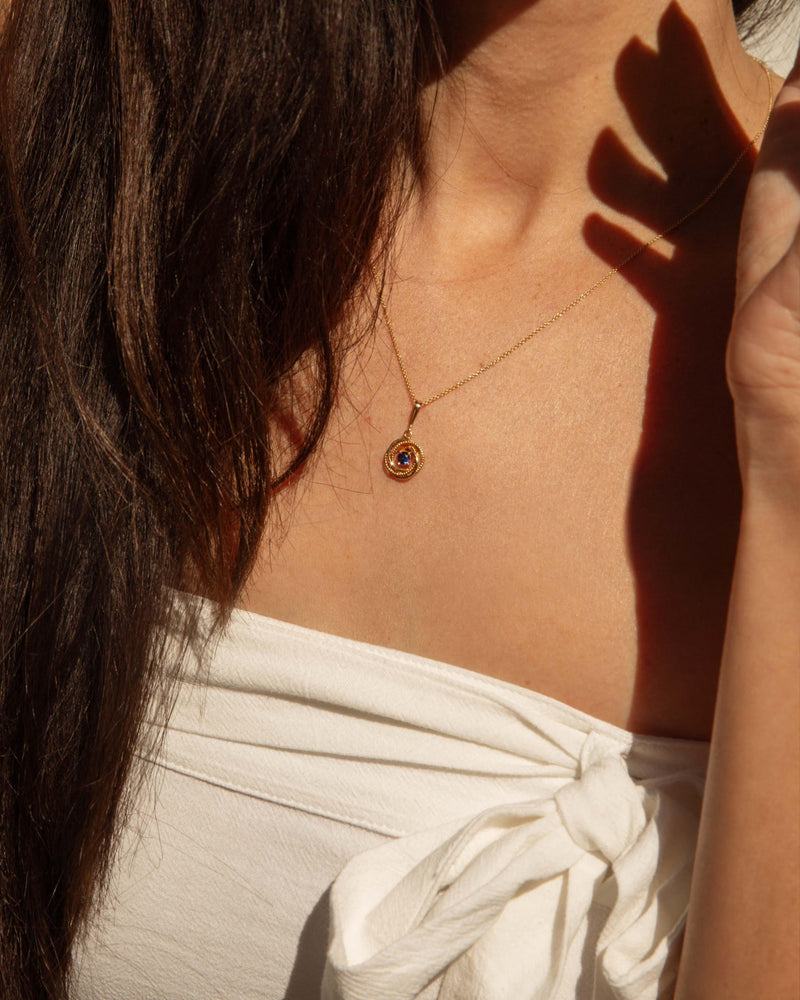 Contemporary Open Pattern Blue Sapphire Flower Pendant 14 Carat Yellow Gold
