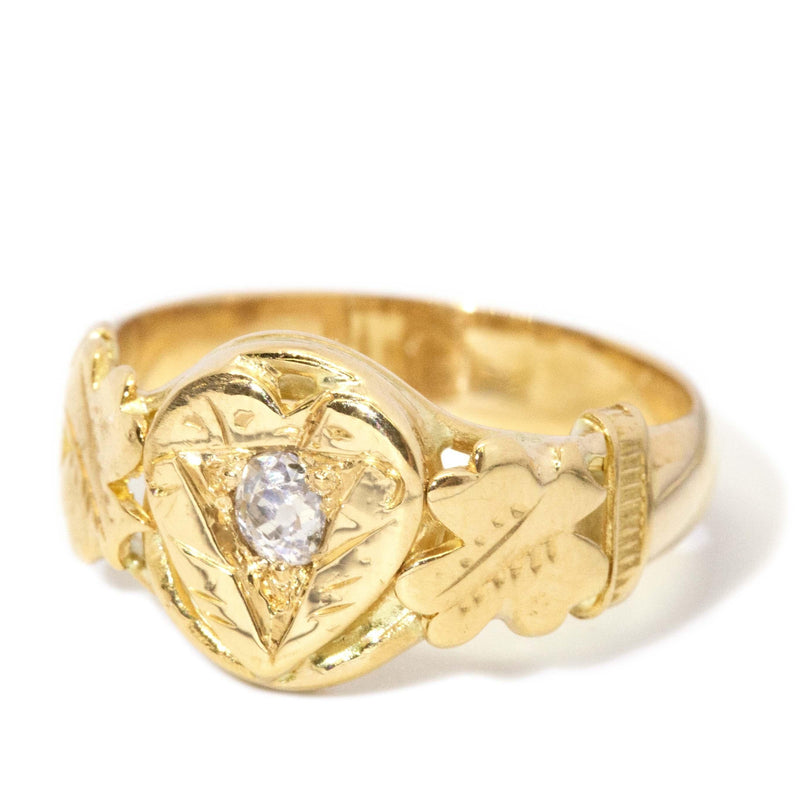 Vintage Circa 1930s Diamond Etched Clover Ring 18 Carat Gold