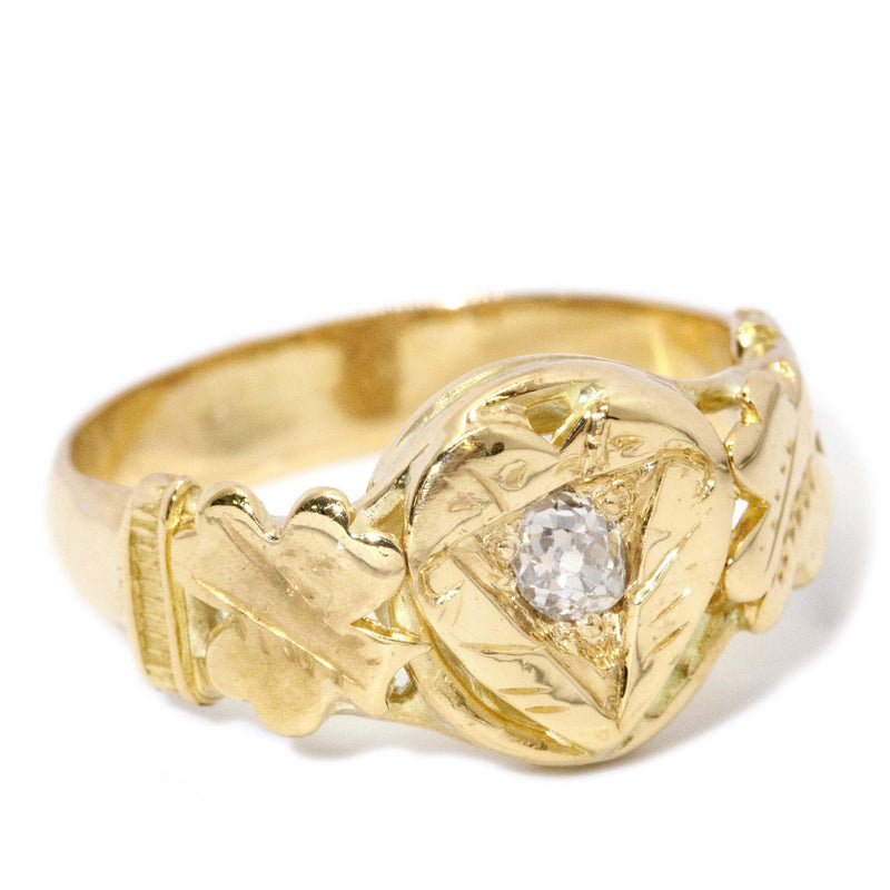 Vintage Circa 1930s Diamond Etched Clover Ring 18 Carat Gold