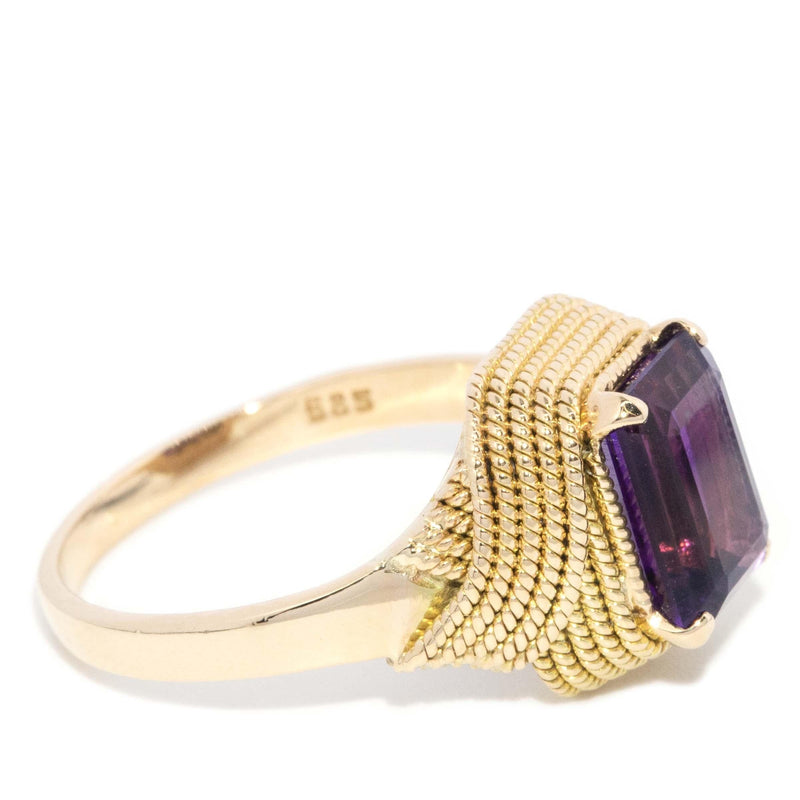 Vintage Circa 1970s Amethyst Beaded Fold Ring 9 Carat Gold