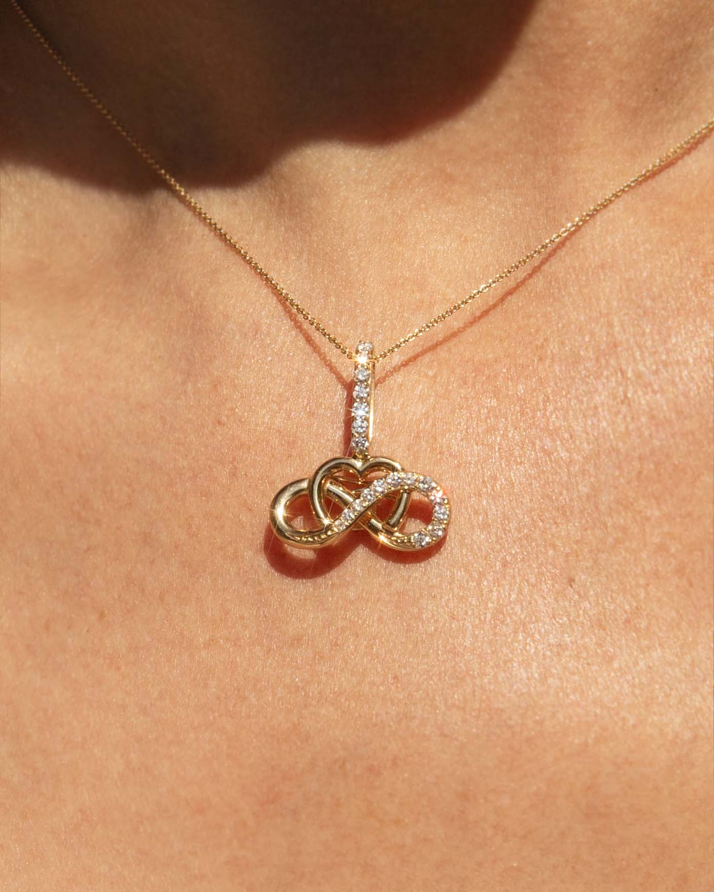 Cyndra Morganite & Diamond Convertible Pendant 18ct Gold Pendants/Necklaces Imperial Jewellery 