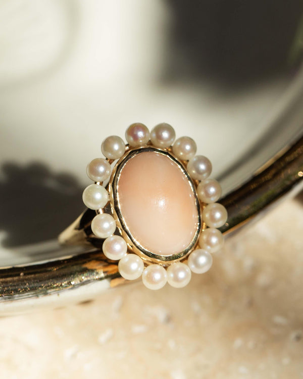 Vintage Circa 1960s Pale Shell & Seed Pearl Halo Ring 9 Carat Gold