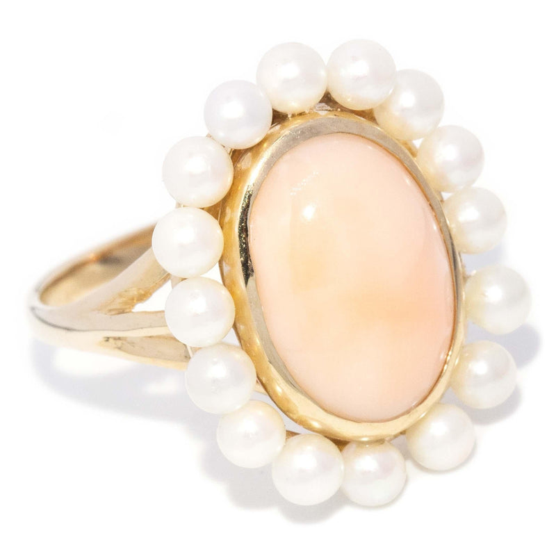 Vintage Circa 1960s Pale Shell & Seed Pearl Halo Ring 9 Carat Gold