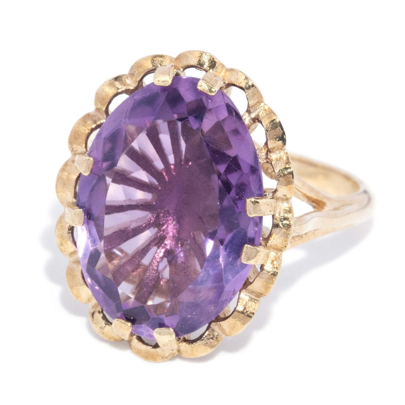 Vintage Circa 1970s Oval Amethyst Cocktail Ring 9 Carat Gold