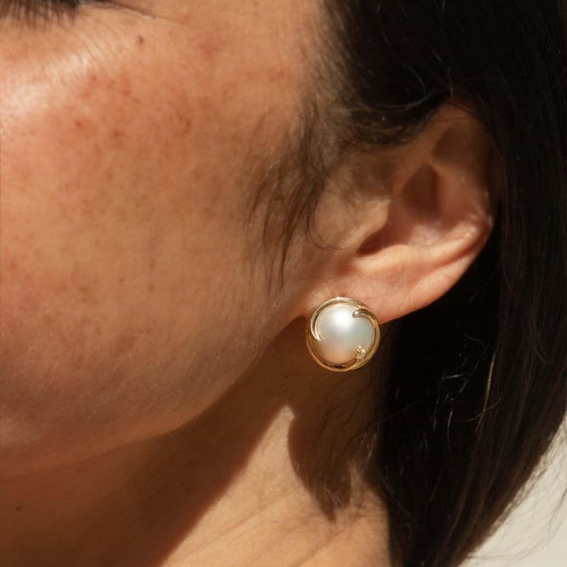 Vintage Circa 2000s Mabe Pearl & Diamond Earrings 14 Carat Gold