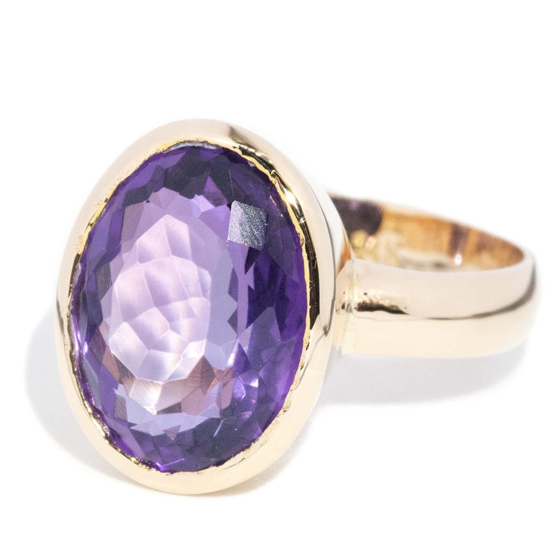 Vintage Circa 1970s Amethyst Cocktail Ring 14 Carat Gold