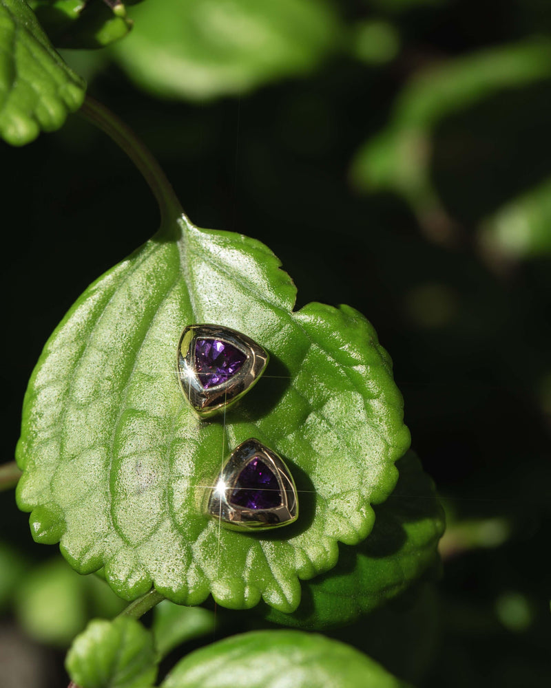 Contemporary Rubover Amethyst Studs 9 Carat Yellow Gold