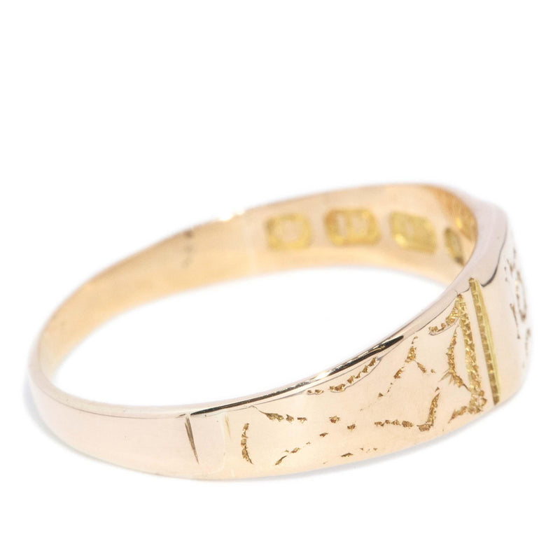 Antique Victorian Era Patterned Ring 9 Carat Gold