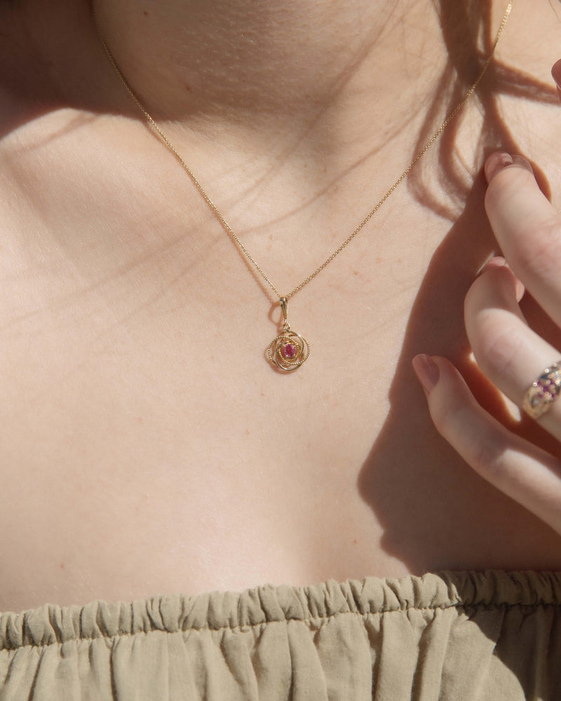 Vintage Circa 1970s Pink Sapphire Flower Pendant 14 Carat Gold