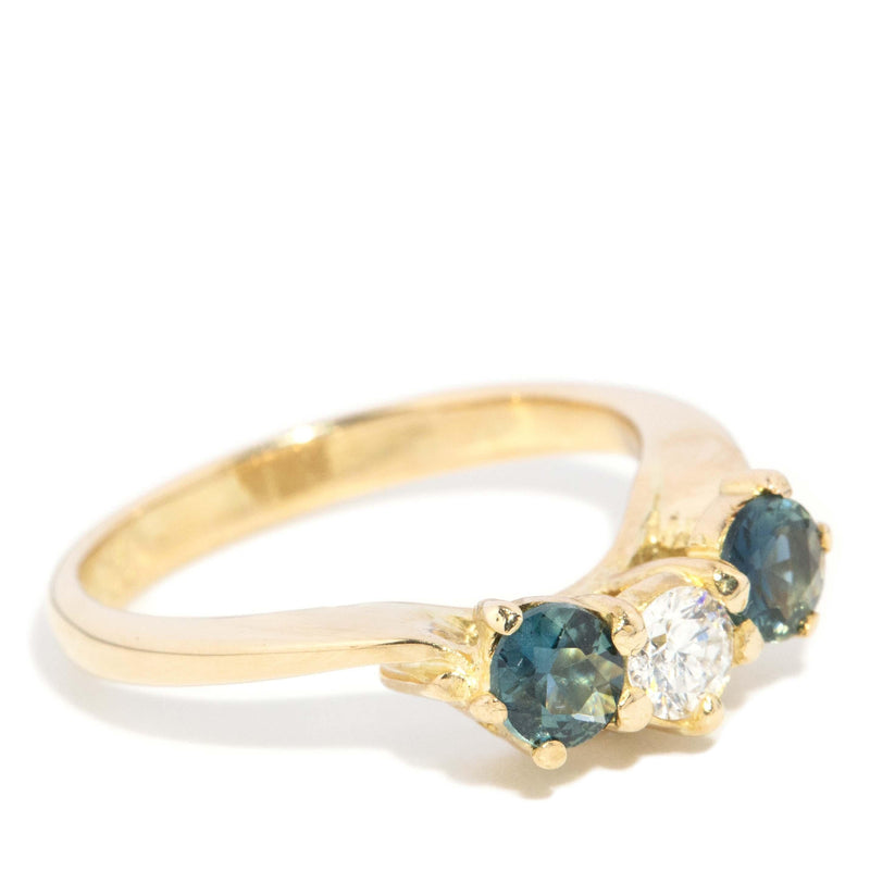 Contemporary Teal Sapphire & Diamond Ring 18 Carat Yellow Gold