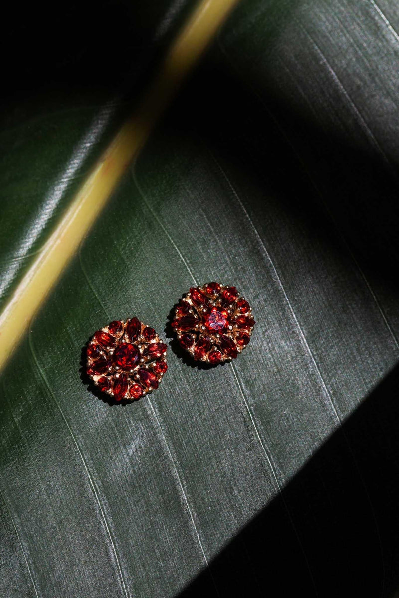Emil 1980s Garnet Cluster Stud Earrings 9ct Gold