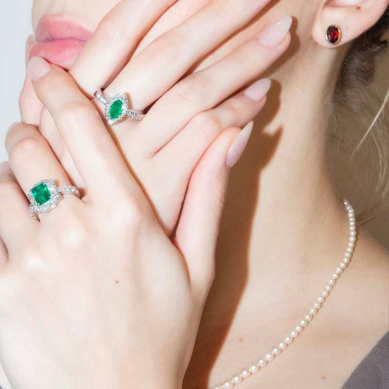 Esperanza 1980s Emerald & Diamond Platinum Cluster Ring Ring Imperial Jewellery 