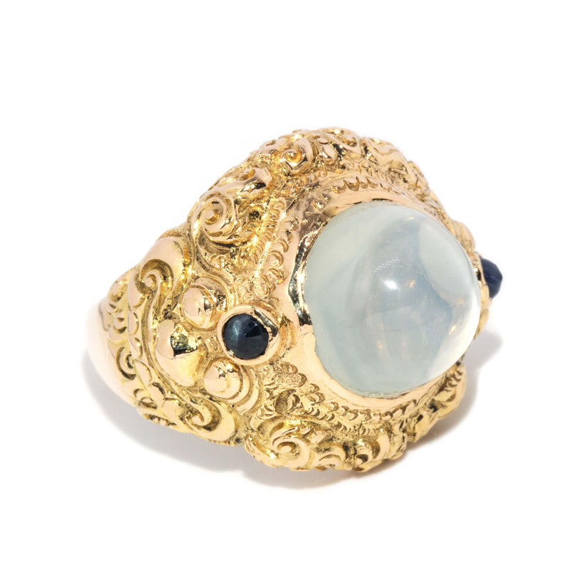 Vintage Circa 1980s Cats Eye Moonstone & Sapphire Ring 18 Carat Gold