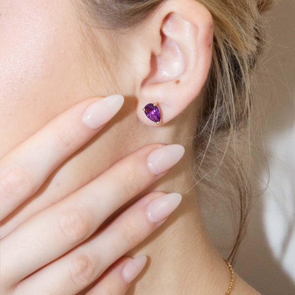 Vintage Circa 1990s Pear Cut Amethyst Studs 9 Carat Gold