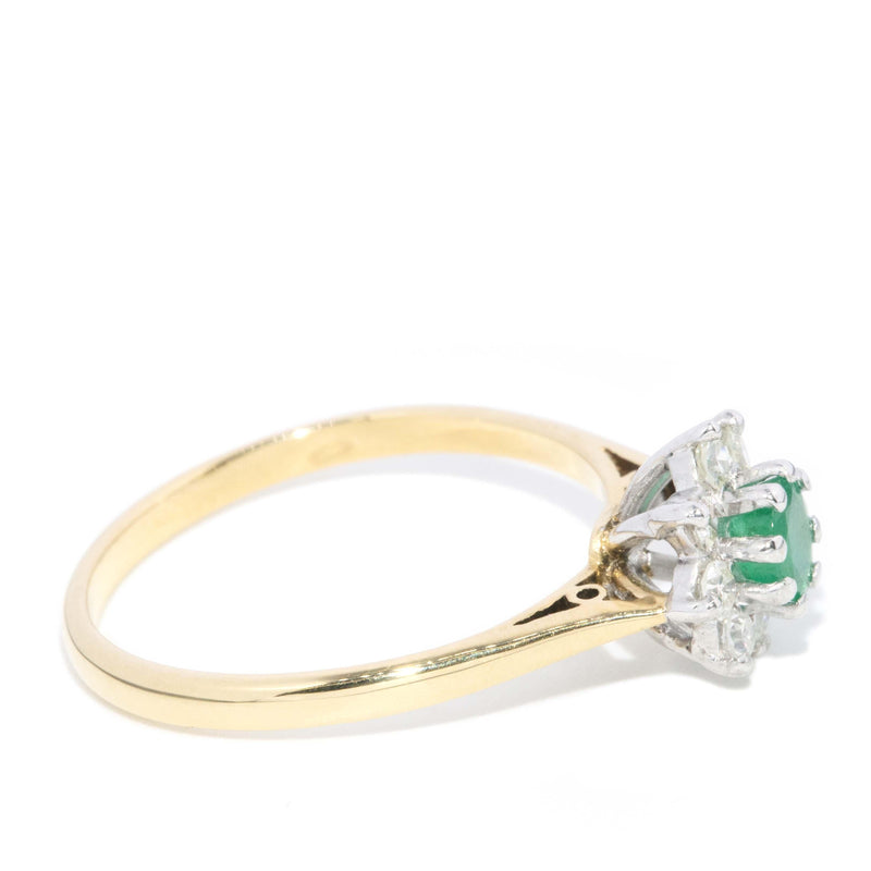 Vintage 1974 Hallmarked Emerald & Diamond Cluster Ring 18 Carat Gold