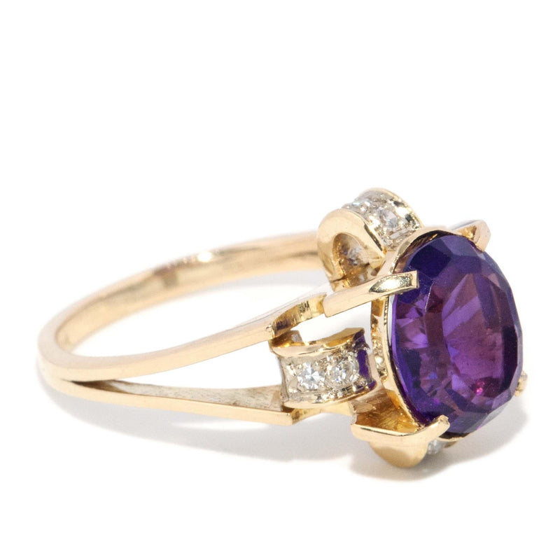 Vintage Circa 1970s Amethyst & Diamond Ring 14 Carat Gold