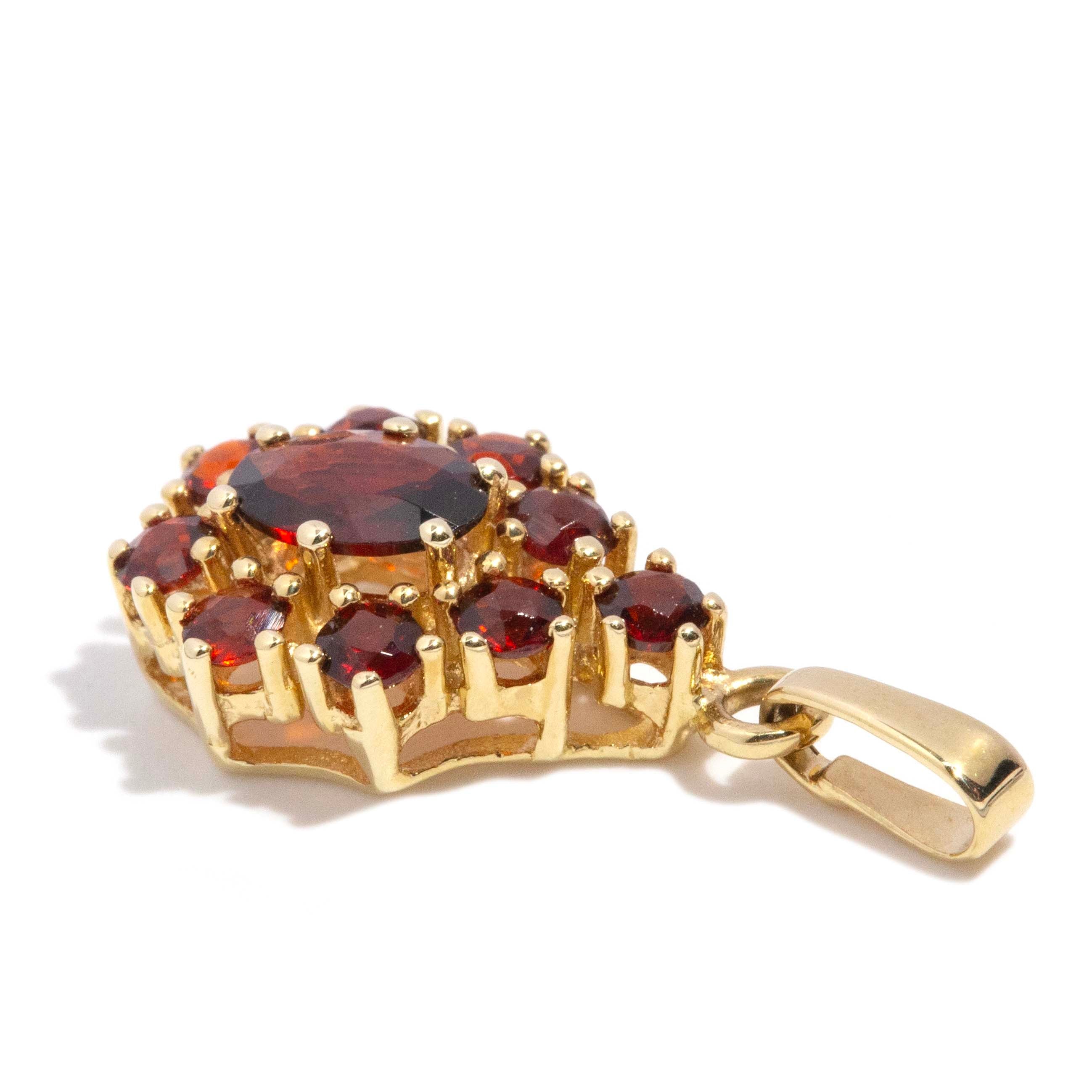 Fiore 1980s Garnet Flower Pendant 9ct Gold Pendants/Necklaces Imperial Jewellery 