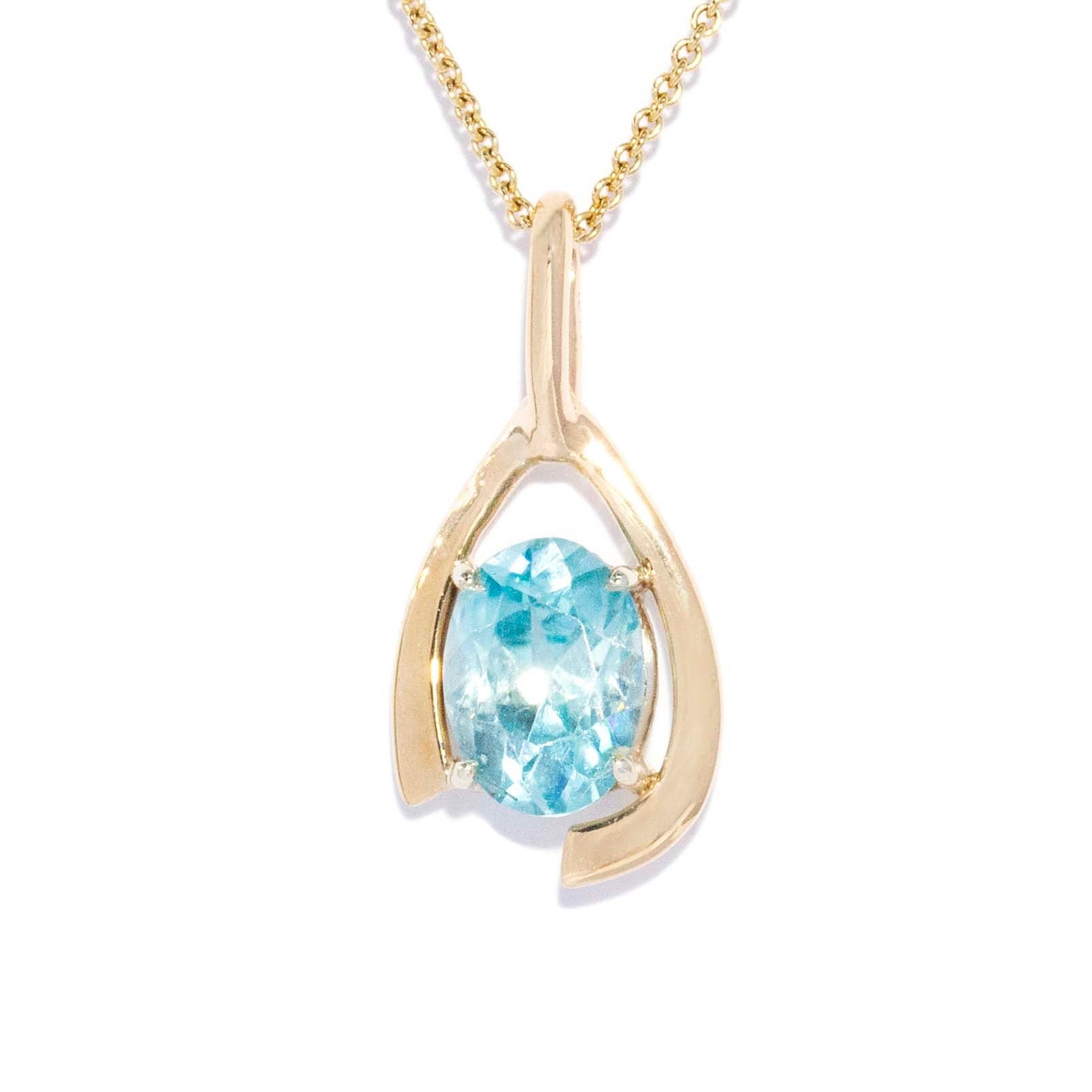 Franca 1980s Blue Zircon Open Pattern Pendant 9ct gold Pendants/Necklaces Imperial Jewellery 