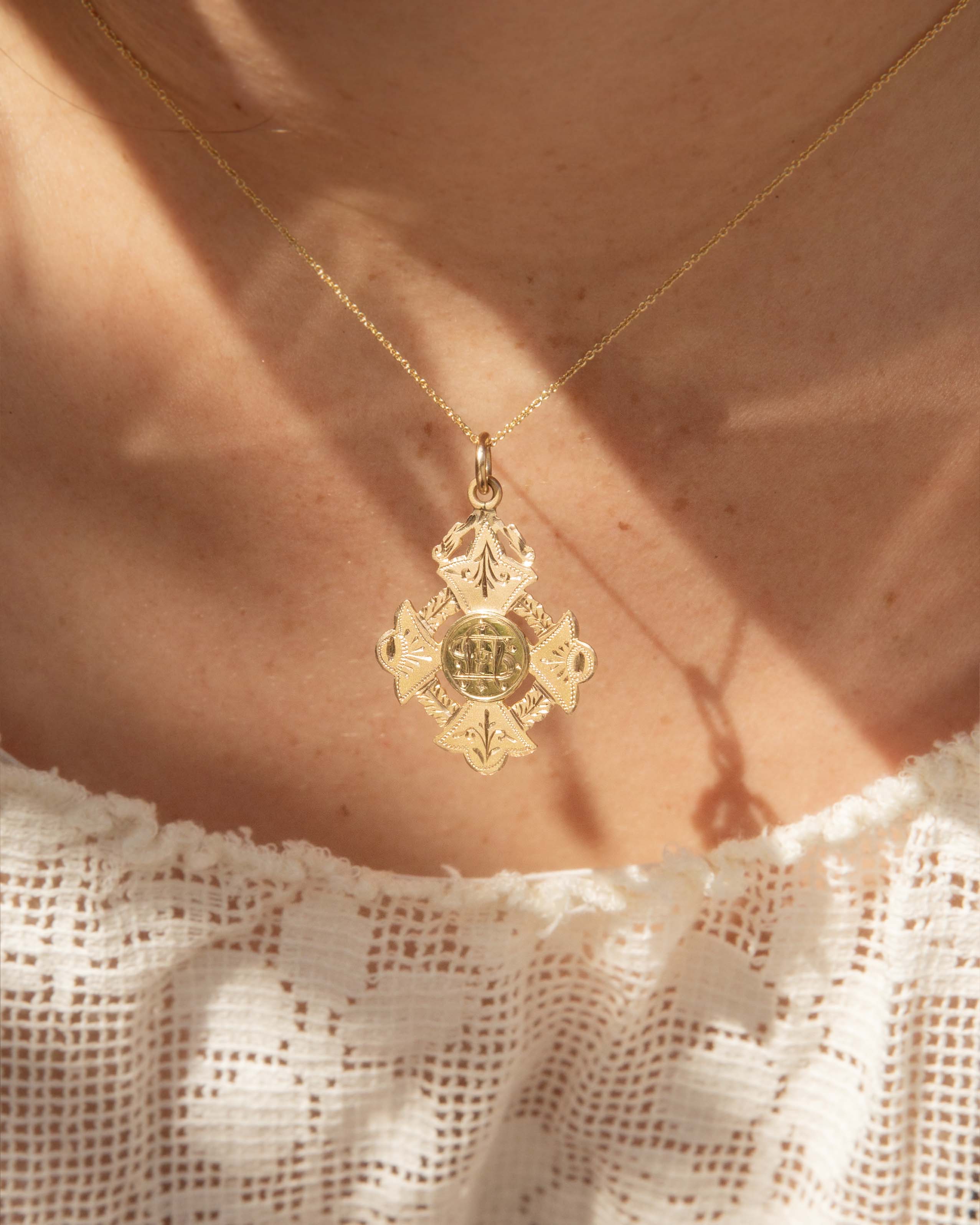 Freda 1904 Award Cross Pendant 9ct Gold Pendants/Necklaces Imperial Jewellery 