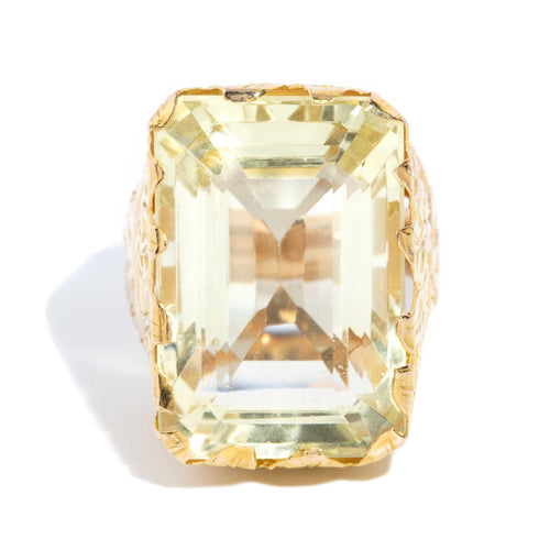 Gloria Green Quartz Chunky Foliate Ring 21K Yellow Gold