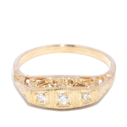 Vintage Circa 1980s Diamond Three Stone Filigree Ring 9 Carat Gold
