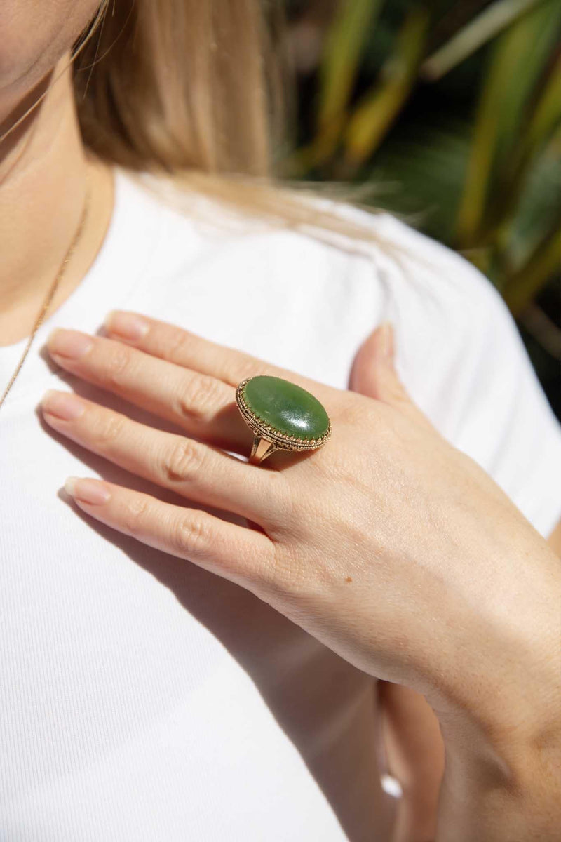 Gwen 1980s Nephrite Jade Cabochon Ring 9ct Gold