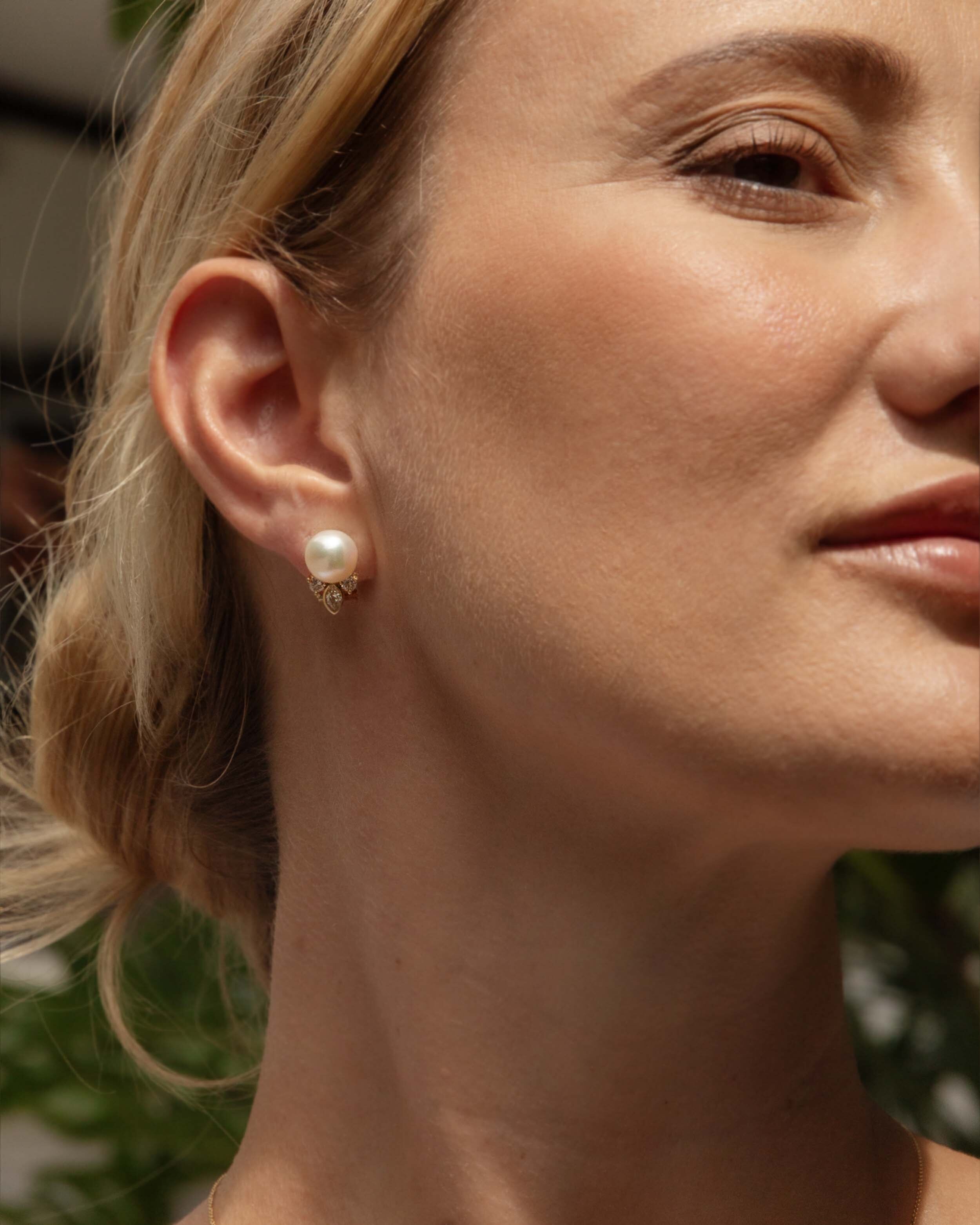 Ida 1980s Pearl & Diamond Earrings 18ct Gold Earrings Imperial Jewellery 