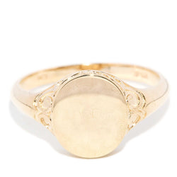 Vintage Circa 1980s Oval Patterned Signet Ring 9 Yellow Gold